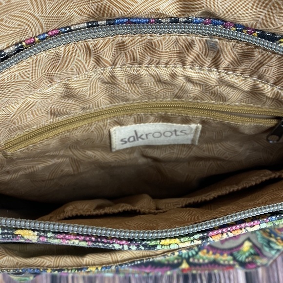 Sakroots Backpack/ Cross Body Bag - Picture 4 of 12